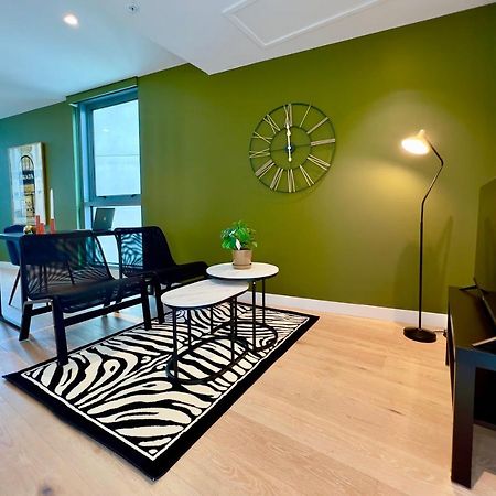 1 Brm, Sea View, Newly Renovated, Next To Crown Apartment Melbourne Bagian luar foto