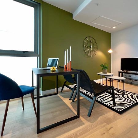 1 Brm, Sea View, Newly Renovated, Next To Crown Apartment Melbourne Bagian luar foto