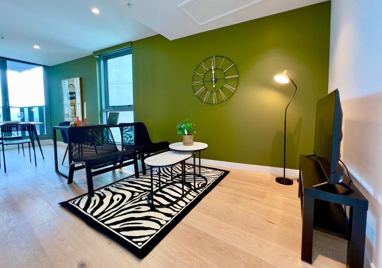 1 Brm, Sea View, Newly Renovated, Next To Crown Apartment Melbourne Bagian luar foto