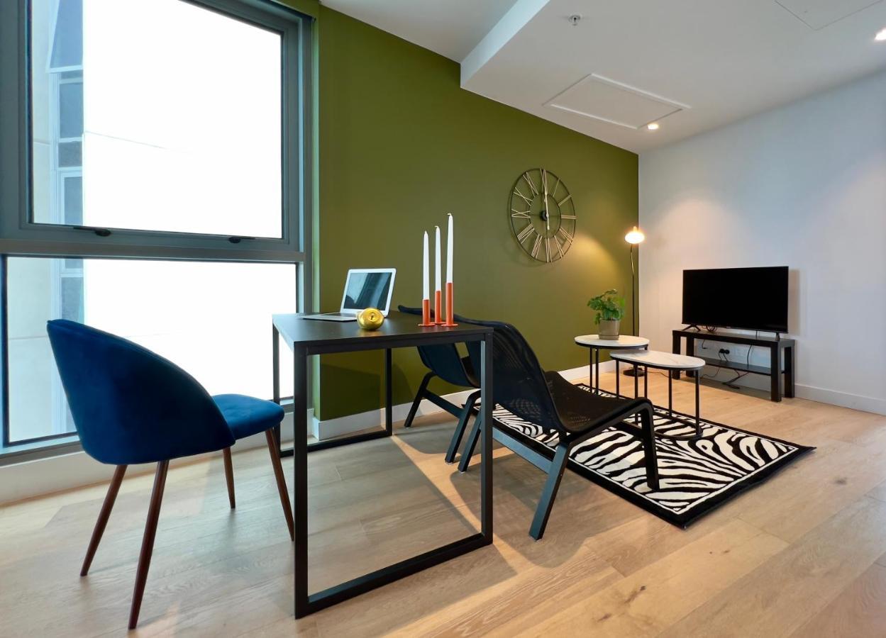 1 Brm, Sea View, Newly Renovated, Next To Crown Apartment Melbourne Bagian luar foto